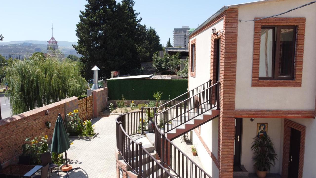 Guest House Spartak Tbilisi Exterior foto